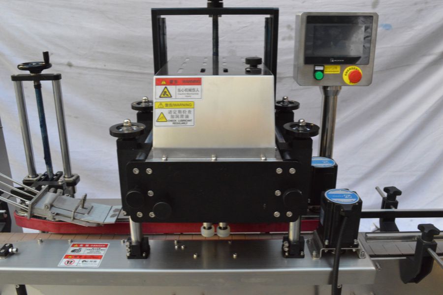 RF-XGJ Automatic Pump & Trigger Capper