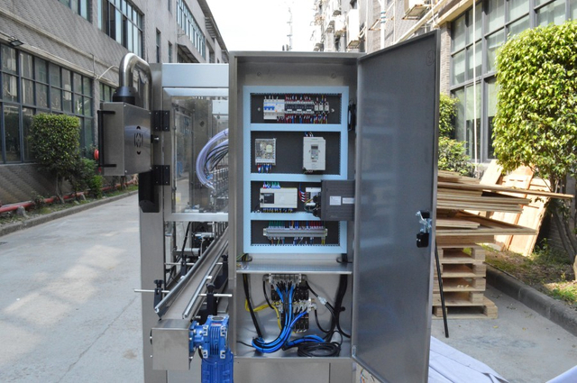 Complete Automatic Liquid Filling & Packaging Line | Piston & Gear Pump Solutions for Bottles