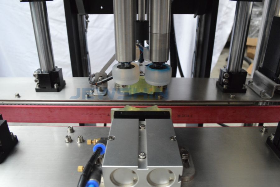 RF-XGJ Automatic Pump & Trigger Capper