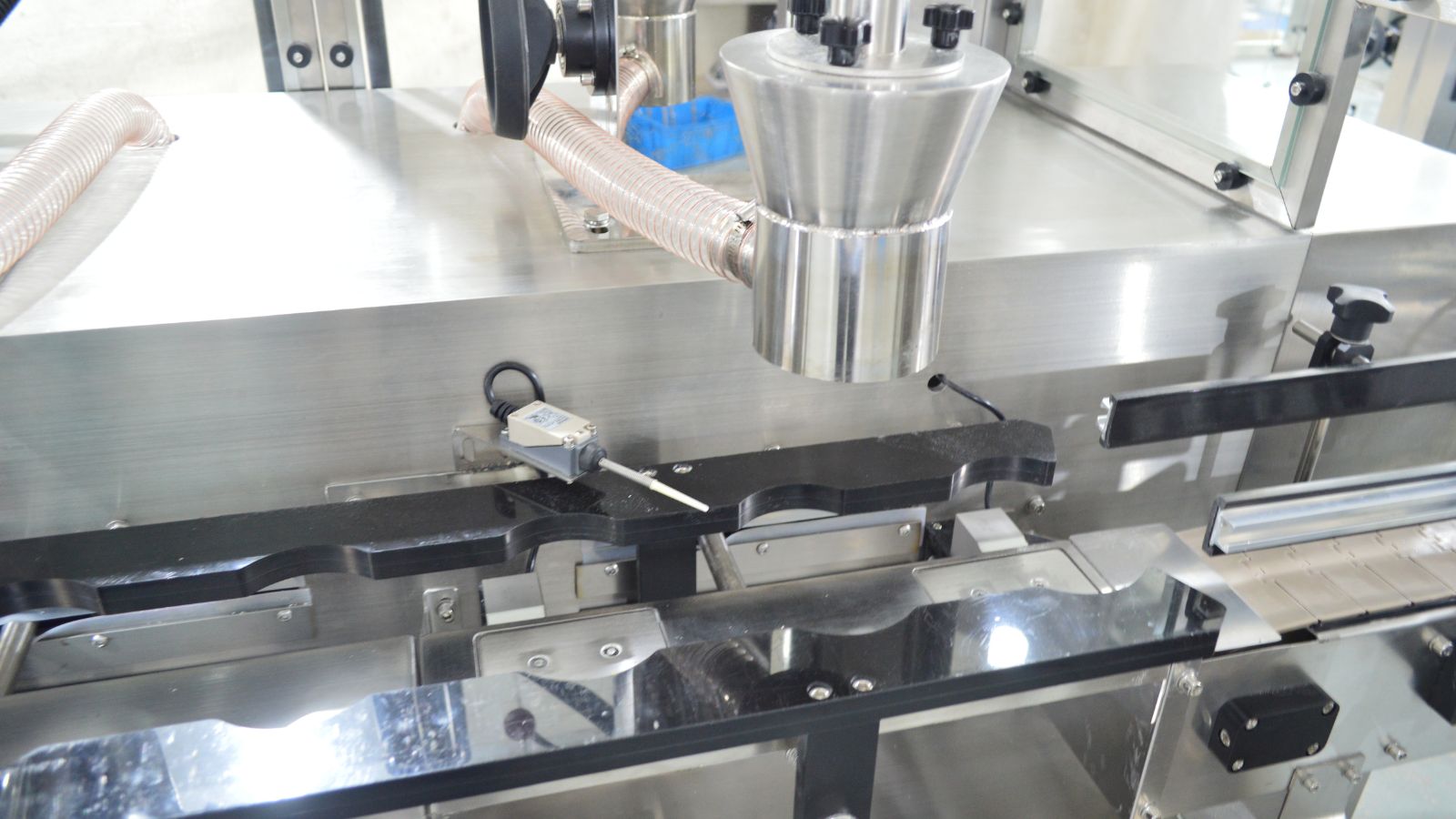 Complete Automatic Powder Filling & Packaging Line | Customized Turnkey Solutions for Bottles & Jars